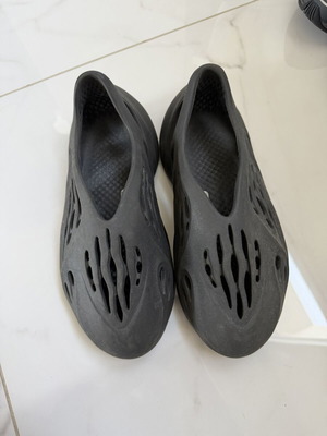 Adidas YZY Runner μαύρα Onyx αθλητικά παπούτσια μέγεθος 44.5