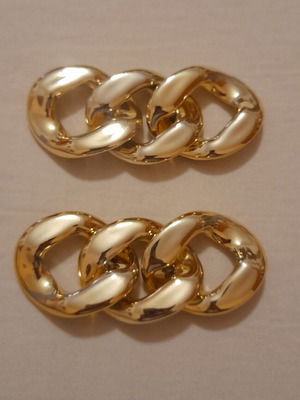 Decorative shoe chains like new