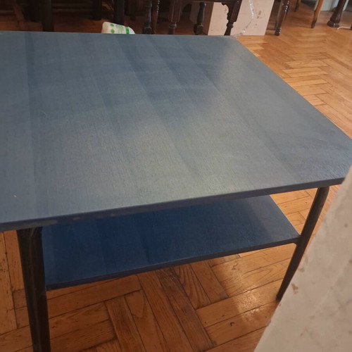 Coffee table like new