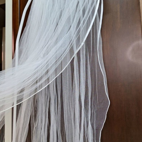Baby Oliver mosquito net like new with stand