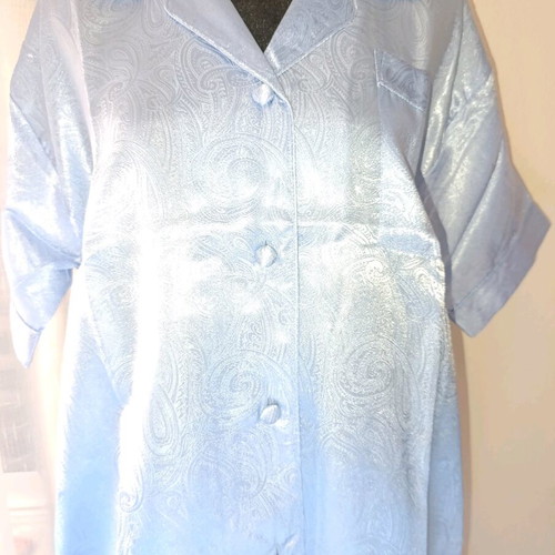 Satin short-sleeve pajamas XL turquoise with patterns, new