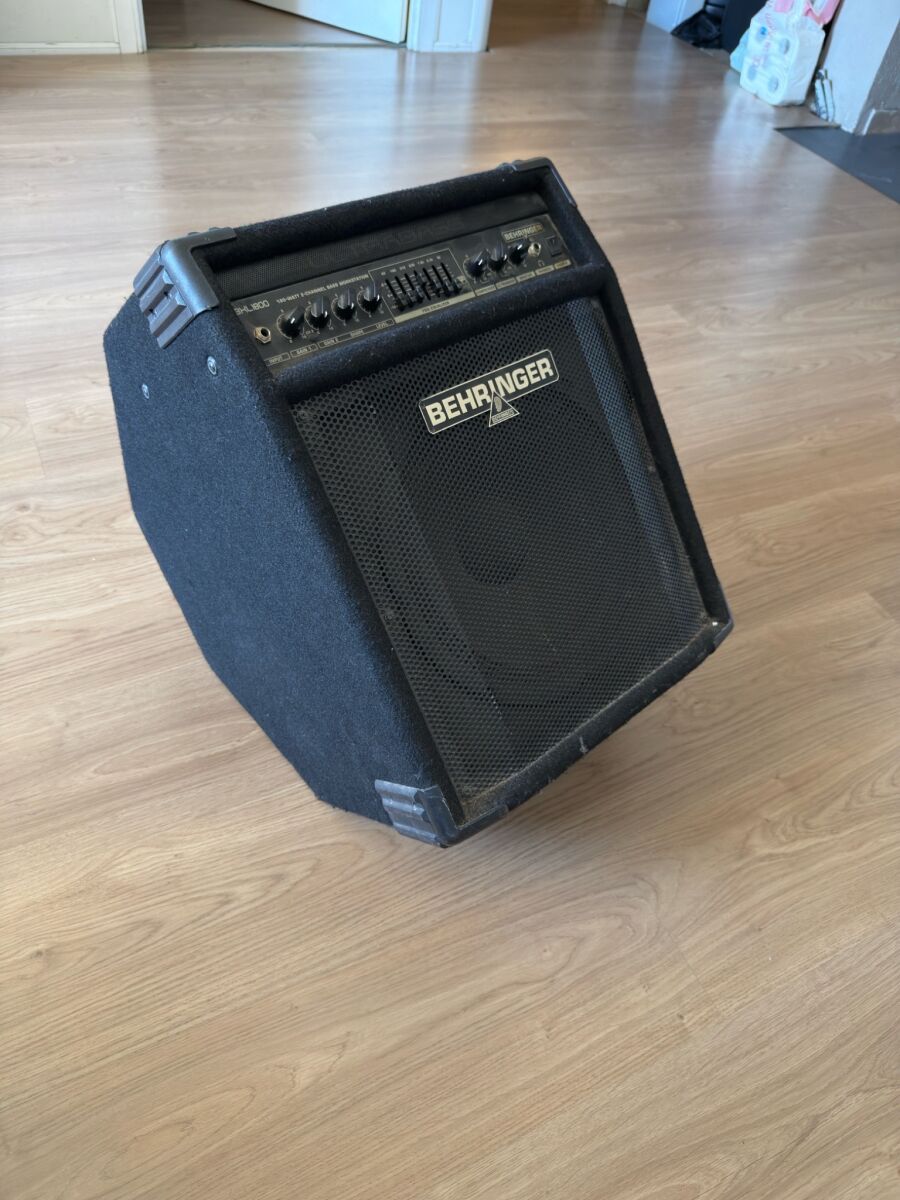 Behringer Ultrabass BXL1800 electric… - € 270,00 - Vendora.cy