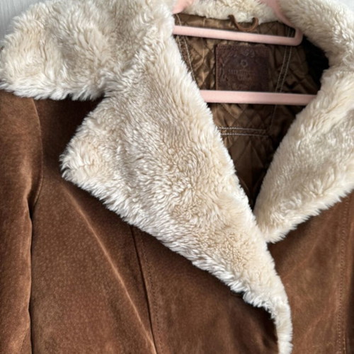 Milestone brown shearling-style coat like new