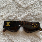 Chanel sunglasses tortoise with brown lenses like new