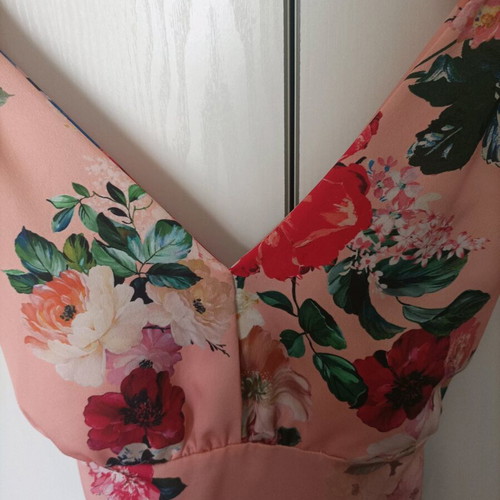 Parizianista dress like new with low back and cups