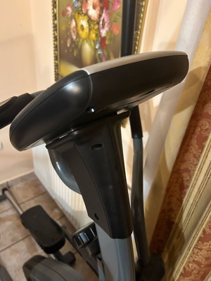 Elliptical machine like new