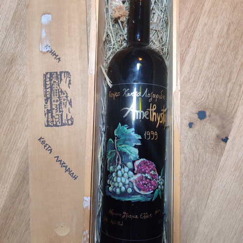 Amethystos 1999 Vintage Magnum wine like new, hand-painted collectible
