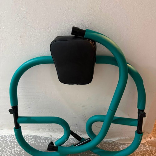 Abdominal Trainer like new with ergonomic design