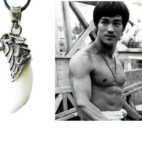 Bruce Lee Necklace with Vintage Wolf Tooth Pendant like new