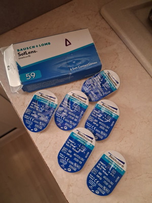 Φακοί επαφής Bausch&Lomb μηνιαίοι για μυωπία 4 βαθμούς καινούργιοι