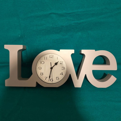 Love hanging wall clock new