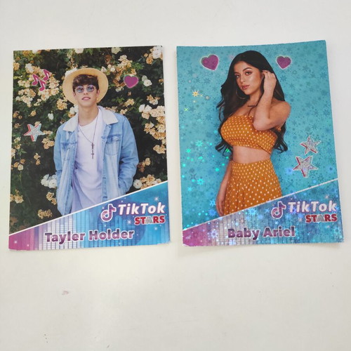 Tik Tok cards Tayler Holder & Baby Ariel like new, pack of 2