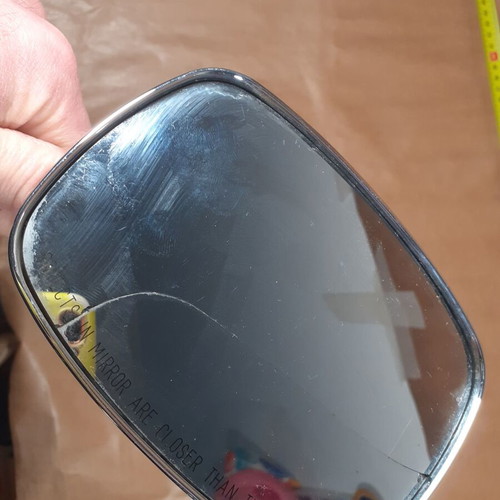FU FA27L E11 001005 Vespa V9 mirror used with broken glass