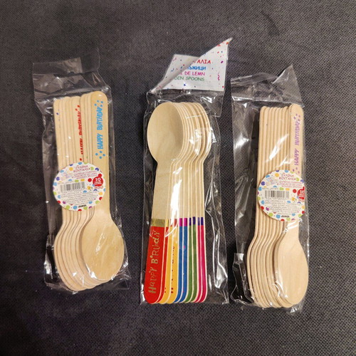Wooden Happy Birthday spoons new, set of 30 pieces