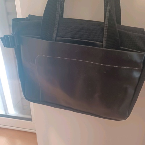 Mandarina Duck women's shoulder bag used, black