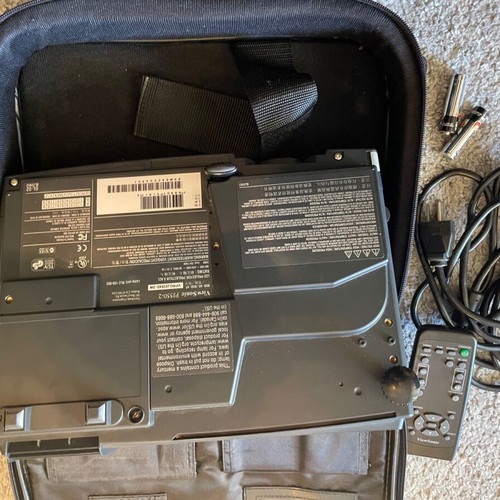 ViewSonic PJ550-2 projector used