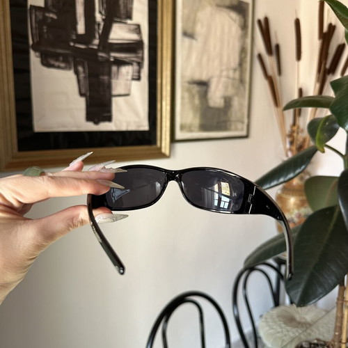Dior vintage sunglasses black