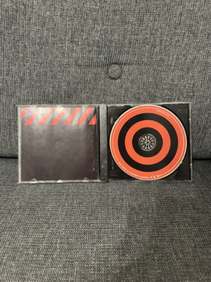 U2 How to Dismantle an Atomic Bomb CD like new