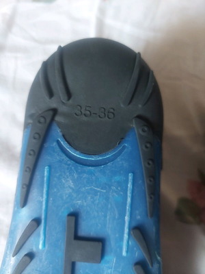 Fins used