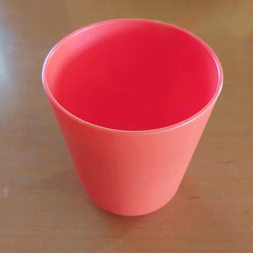IKEA plastic plates and cups set of 16 like new, orange