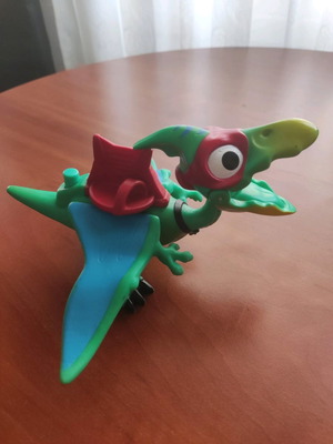 Teenage Mutant Ninja Turtles toy used with figure and movable wings