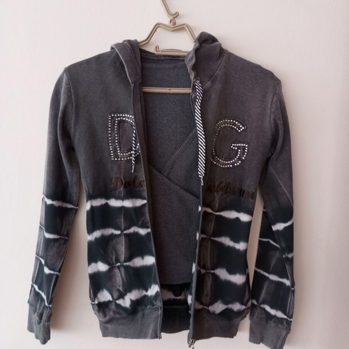 Grey top like new with gift jacket
