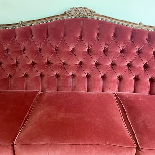 Vintage 70s couch like new, velvet, solid wood, red
