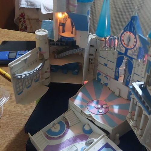 Polly Pocket Cinderella Castle playset