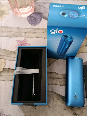 Glo device like new