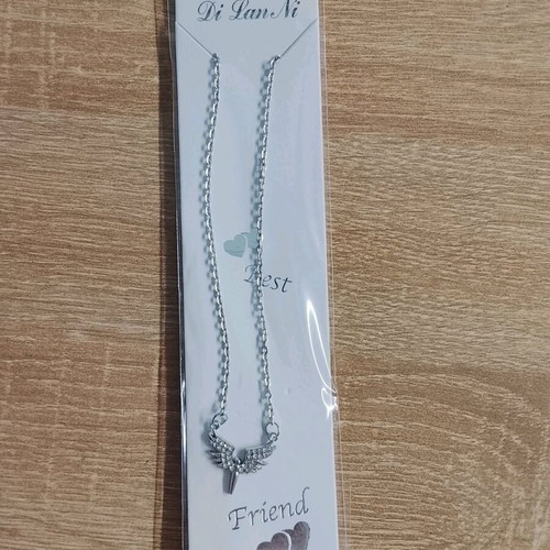 Child's Angel Necklace new, silver