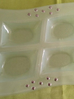 Ornteviera/Nuts tray 4 sections new