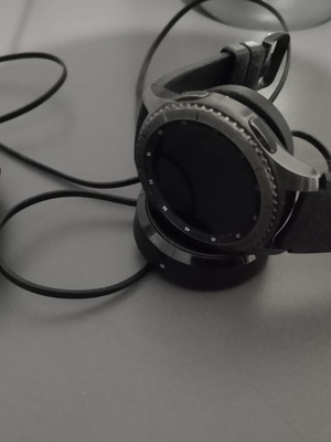 Samsung Gear S3 Frontier smartwatch with charger