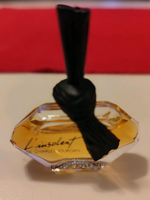 Miniature αρώματος L'Insolent Charles Jourdan καινούργιο 3,75 ml