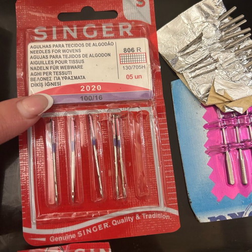 Singer sewing machine needles and knitting needle set, new, about 40 pieces
