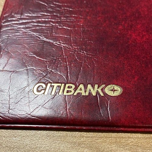 Collectible Citibank plastic case burgundy like new 1980