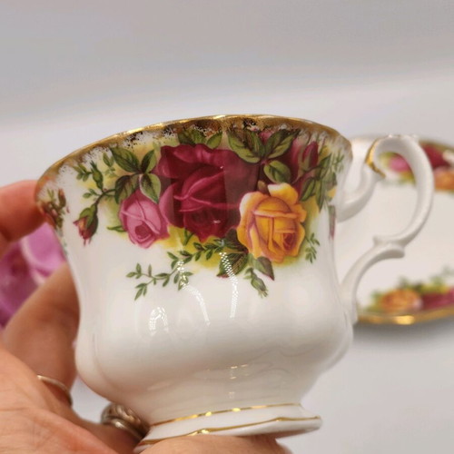 Royal Albert Old Country Roses coffee/tea tennis set like new