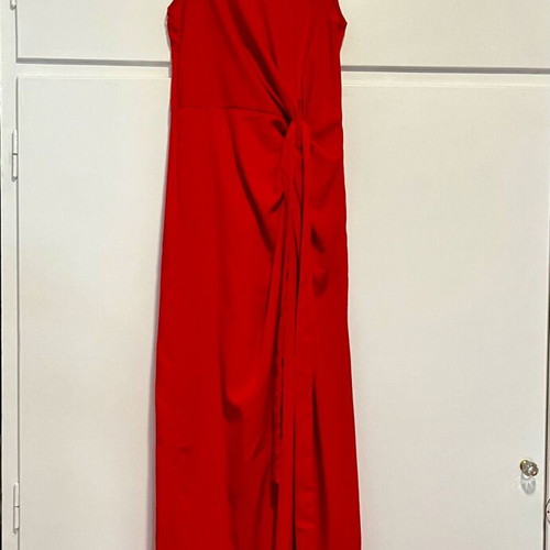 Karavan long red dress like new, size L