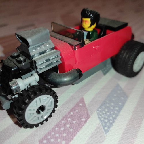 Lego City 60258 like new with instructions without box