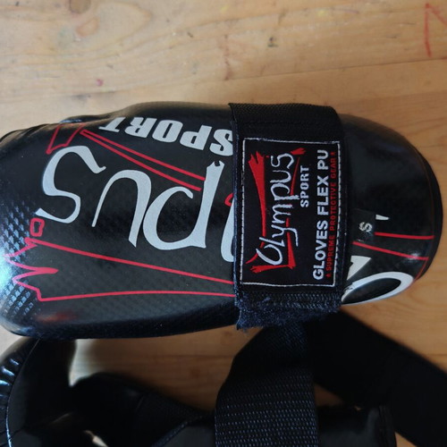 Olympus sport taekwondo set small, used
