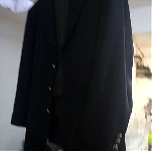 Κοστούμι του οίκου Glou νούμερο 48. Σακκκακι μπλου μπλακ και παντελόνι γκρι σκούρο.