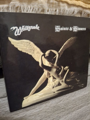 Whitesnake Saints & Sinners CD remastered, digipak, like new