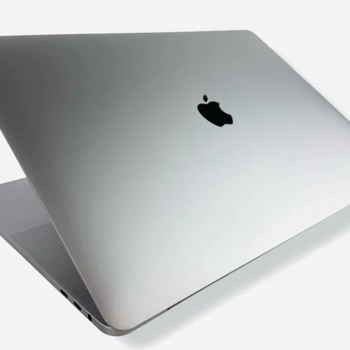Apple MacBook Pro 15" 2019 i7 2.6GHz 32GB RAM 1TB SSD Radeon Pro 555X like new