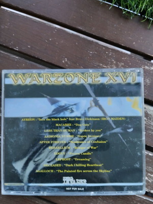 Warzone CD like new, metal