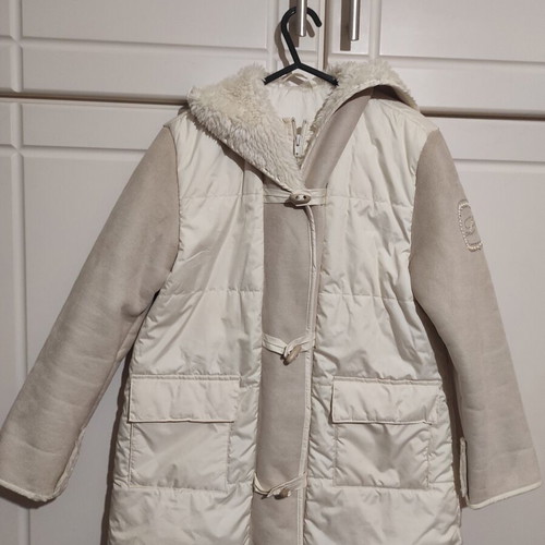 Lapin House coat for girl size 8 like new, beige, warm with fur hood