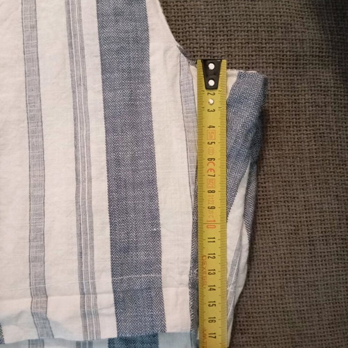 Janira women's shorts 100% cotton like new, white with blue stripes XXL
