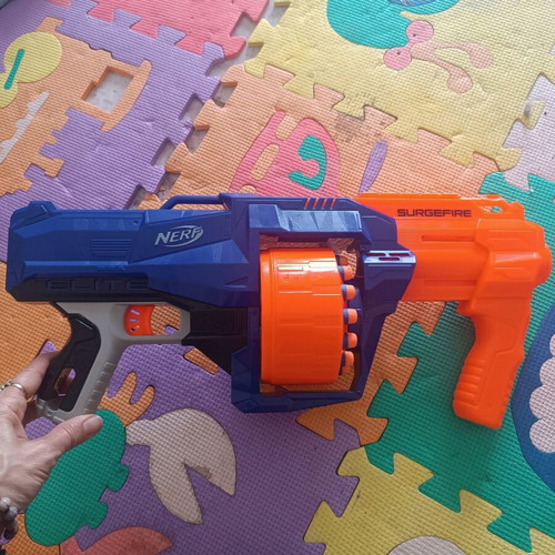 Nerf N-Strike Surgefire with 15 darts new in box