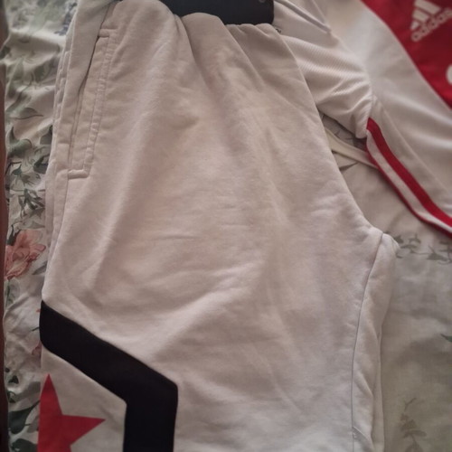 Men's Bermuda shorts and T-shirt set like new, white