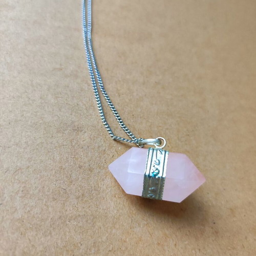 Sweetheart Rose Quartz Crystal Point Boho Necklace new