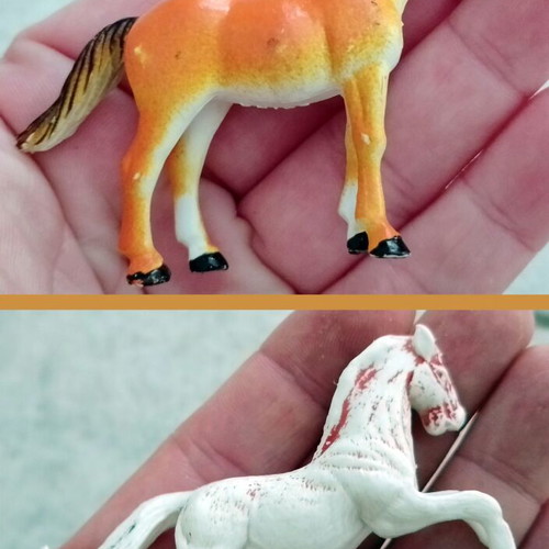 Plastic animal figures pack of 17, horses, zebras and dogs