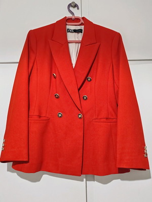 Zara jacket red-coral like new, size large